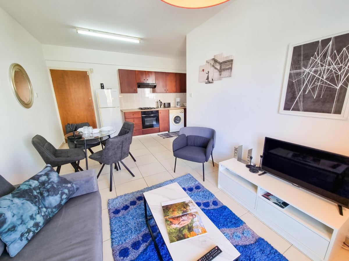 Seaside Heaven Apartment With Pool Larnaca Luaran gambar