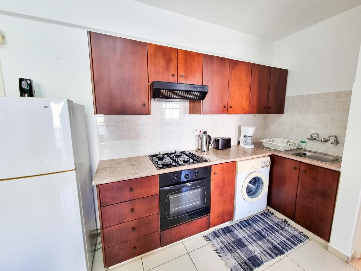 Seaside Heaven Apartment With Pool Larnaca Luaran gambar